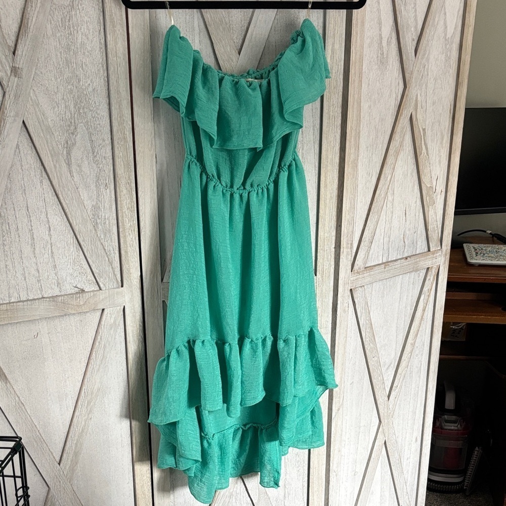 Green Ruffled Strapless Dress - Picture 1 of 9